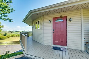 Millersburg Getaway w/ Amish Country Views!