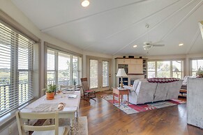 Millersburg Getaway w/ Amish Country Views!