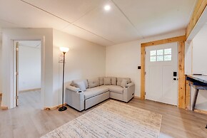 Pet-friendly Cabin w/ Grill in Hillsgrove