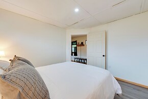 Pet-friendly Cabin w/ Grill in Hillsgrove