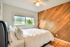 Milwaukie Home w/ Outdoor Dining Space