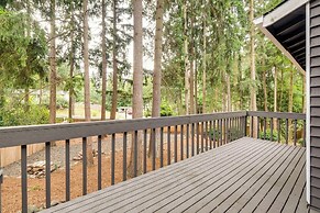 Bremerton Home w/ Fire Pit Near Parks & Museums
