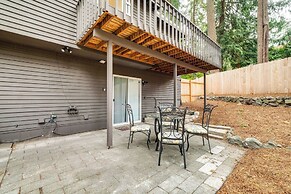 Bremerton Home w/ Fire Pit Near Parks & Museums