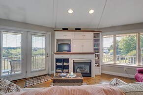 Panoramic Views: Hillside Millersburg Studio