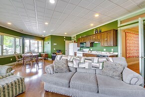 Amish Country Getaway w/ Pastoral Views!