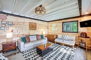 Private Island: Home in Belding w/ Dock & Grill!