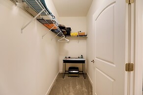 Bayfront Condo w/ Pool Access, Near Rehoboth Beach