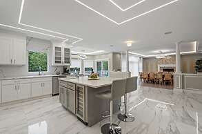 The President Mansion Luxurious 7br Family Retreat 7 Bedroom Home by R