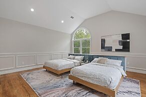 The President Mansion Luxurious 7br Family Retreat 7 Bedroom Home by R