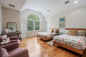 The President Mansion Luxurious 7br Family Retreat 7 Bedroom Home by R