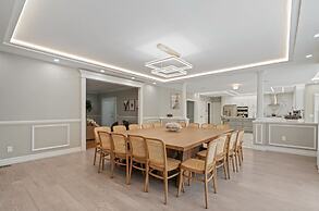 The President Mansion Luxurious 7br Family Retreat 7 Bedroom Home by R
