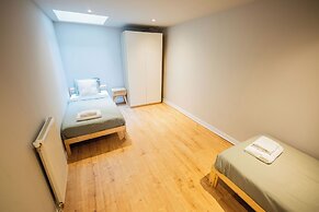 Alphabet Apartments Bredestraathof