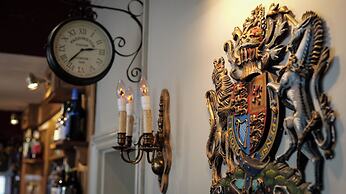 Royal Oak Retreat Near Lewes, Stunning Whole Flat