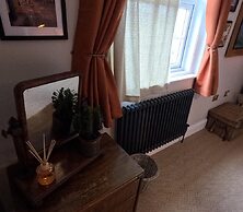 Royal Oak Retreat in Lewes