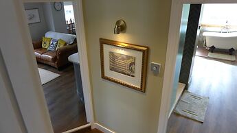 Royal Oak Retreat Near Lewes, Stunning Whole Flat