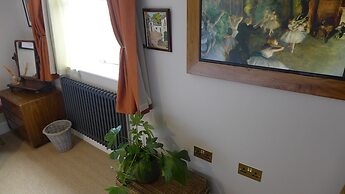 Royal Oak Retreat Near Lewes, Stunning Whole Flat