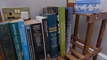 Royal Oak Retreat Near Lewes, Stunning Whole Flat