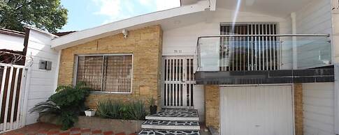 CASA LAURELES ESTADIO MEDELLIN