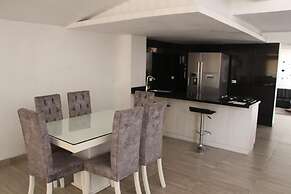 CASA LAURELES ESTADIO MEDELLIN