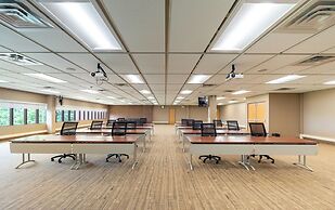 Dev Hotel and Conference Centre