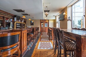 Dev Hotel and Conference Centre