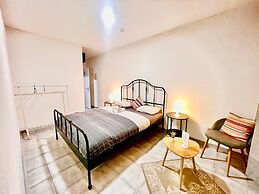 SwissPorto Guest House