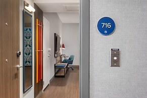 Tru by Hilton Houston Downtown Convention Center