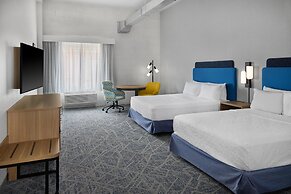 Hampton Inn by Hilton Lincoln Downtown