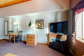 Studio Condo at Gateway Lodge in Keystone
