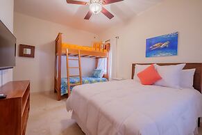 Hol Chan Ocean Front Residences