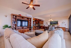Hol Chan Ocean Front Residences