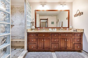 Hol Chan Ocean Front Residences