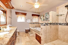 Hol Chan Ocean Front Residences