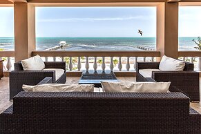 Hol Chan Ocean Front Residences