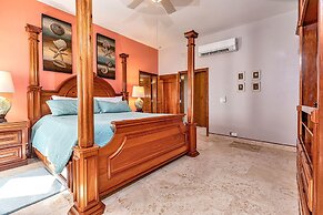 Hol Chan Ocean Front Residences