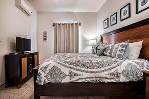 Hol Chan Ocean Front Residences