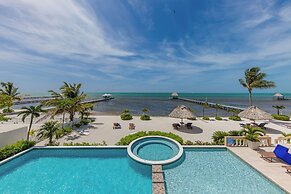 Hol Chan Ocean Front Residences