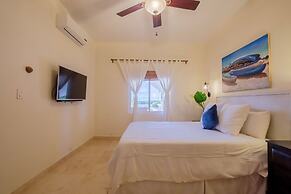 Hol Chan Ocean Front Residences