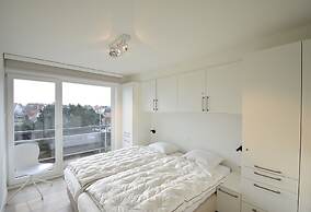 Apartment in Oostende Near the Beach