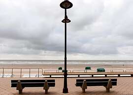 Apartment in Oostende Near the Beach