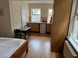 7a Sir Alf Ramsey Way