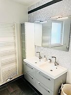 Luxury two bedrooms flat