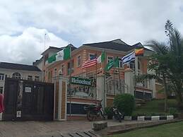 Keem Hotel and Suites