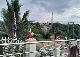 Keem Hotel and Suites