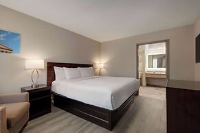 Baymont By Wyndham Emporia Va