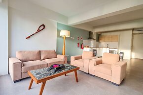 Ramada Suites By Wyndham Seafront Coral Coast