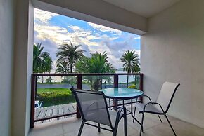 Ramada Suites By Wyndham Seafront Coral Coast