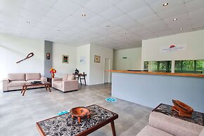 Ramada Suites By Wyndham Seafront Coral Coast