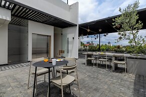 Casa Calderon by Capitalia