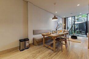 Casa Calderon by Capitalia